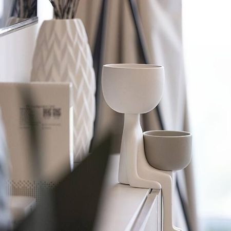 Chic 2 Bed Near Trade Centre With 5 Star Amenities Lägenhet Dubai Exteriör bild
