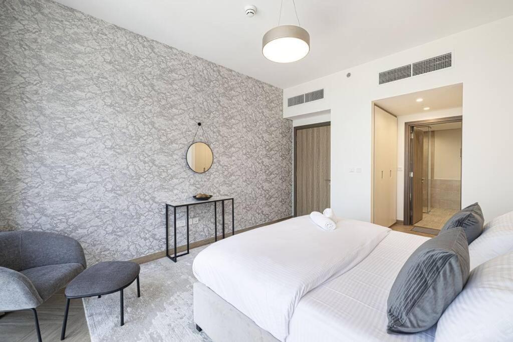 Chic 2 Bed Near Trade Centre With 5 Star Amenities Lägenhet Dubai Exteriör bild