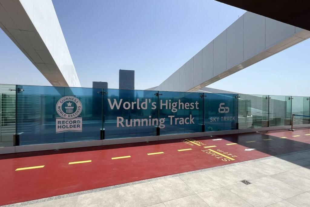 Chic 2 Bed Near Trade Centre With 5 Star Amenities Lägenhet Dubai Exteriör bild