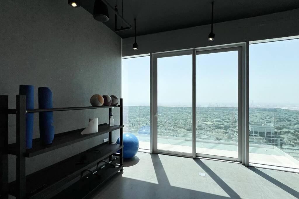 Chic 2 Bed Near Trade Centre With 5 Star Amenities Lägenhet Dubai Exteriör bild