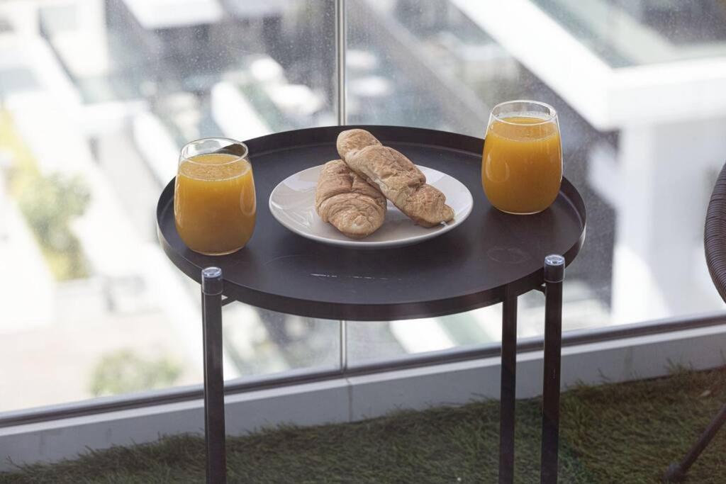 Chic 2 Bed Near Trade Centre With 5 Star Amenities Lägenhet Dubai Exteriör bild