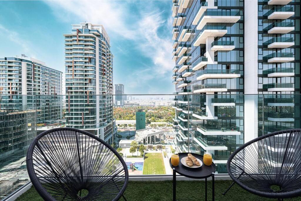 Chic 2 Bed Near Trade Centre With 5 Star Amenities Lägenhet Dubai Exteriör bild