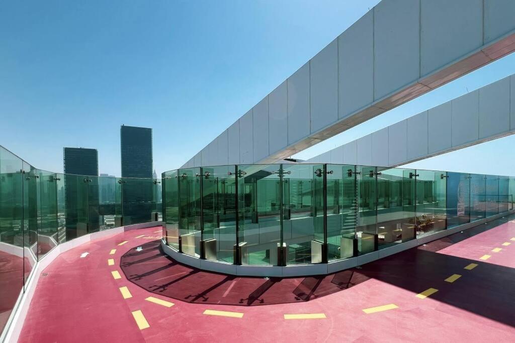 Chic 2 Bed Near Trade Centre With 5 Star Amenities Lägenhet Dubai Exteriör bild
